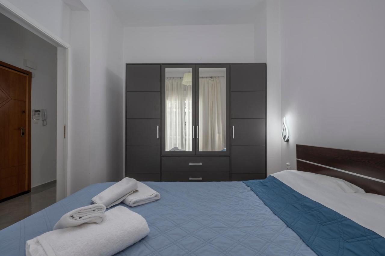 Kosmos Service Apartment City Center 3 With Additional Cost Parking Szaloniki Kültér fotó